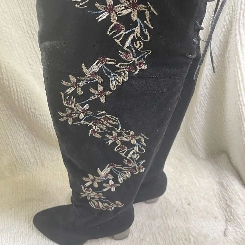 Qupid fabric suede black over the knee  heel boots floral embroidery accent SZ9